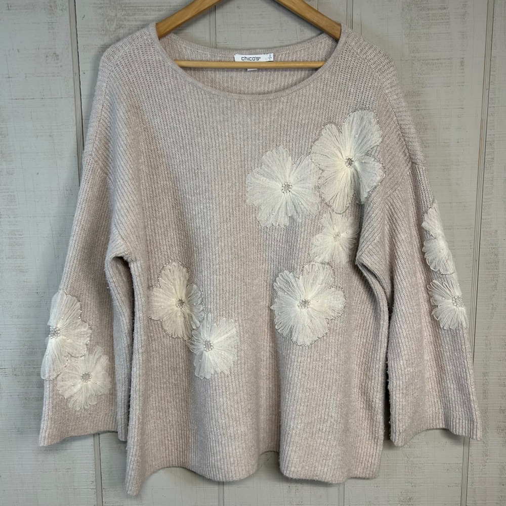 Chicos‎ 3D Floral Sweater Size 2 L Pullover Beaded Lightweight Neutral Fairy Tan - Picture 2 of 9